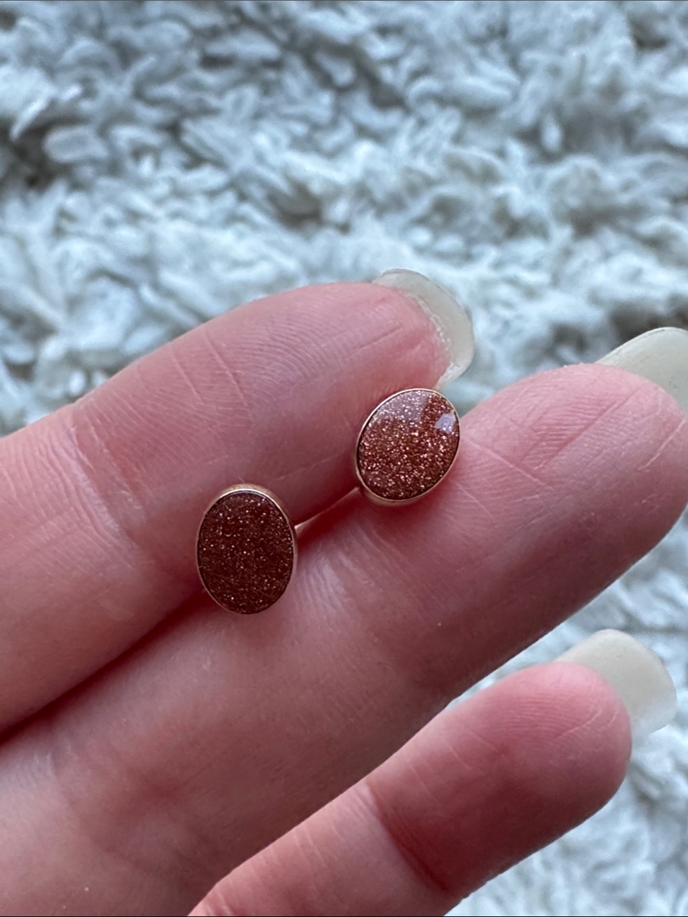 14k Goldstone Studs